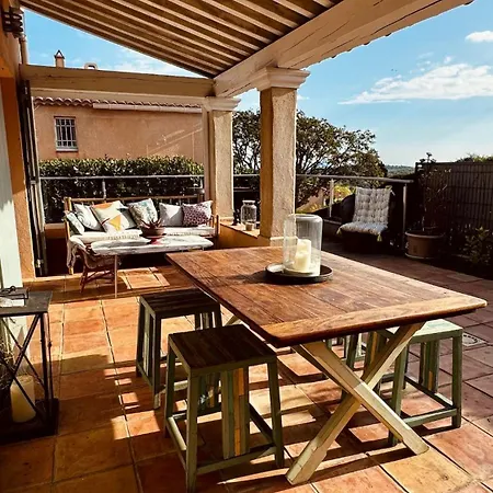 Holiday home Charmante Maison Independante Idealement Situee A Proximite Des Plages Et Du Centre-ville