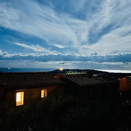 Charme Mediterraneen Terrasse Feerique Et Vue Σπίτι διακοπών